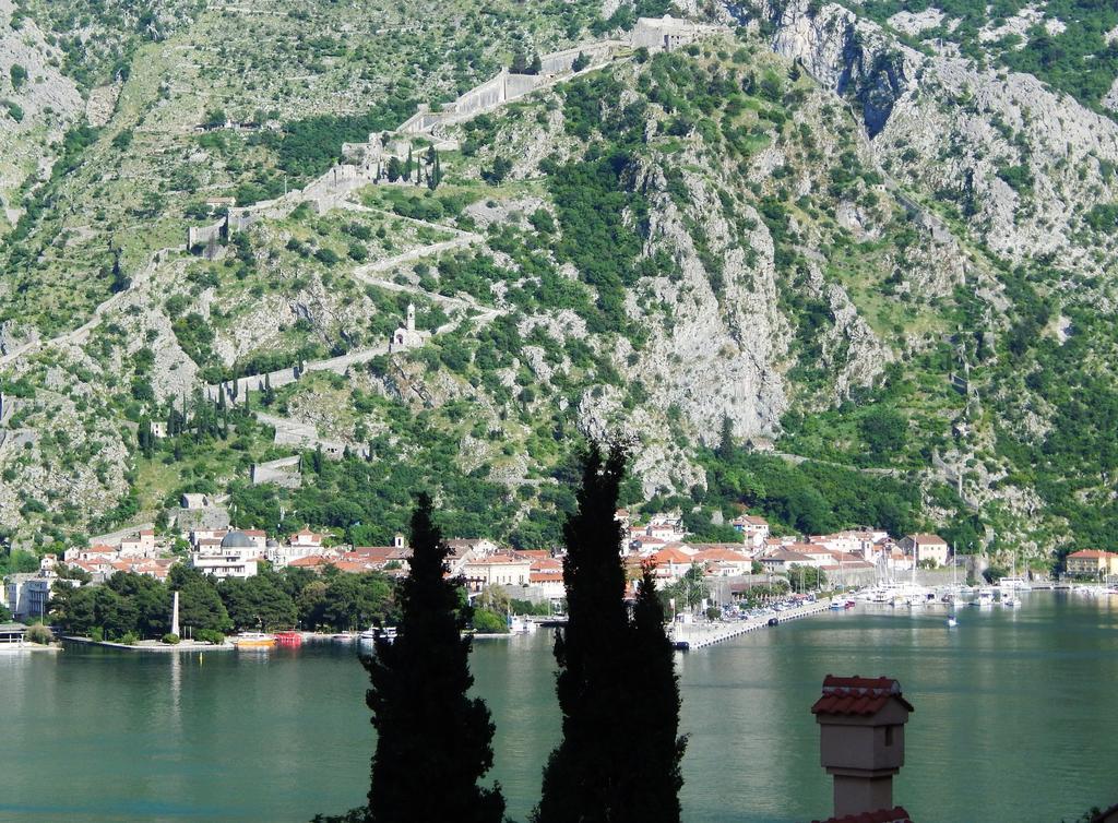 Apartments Panorama Kotor Habitación foto